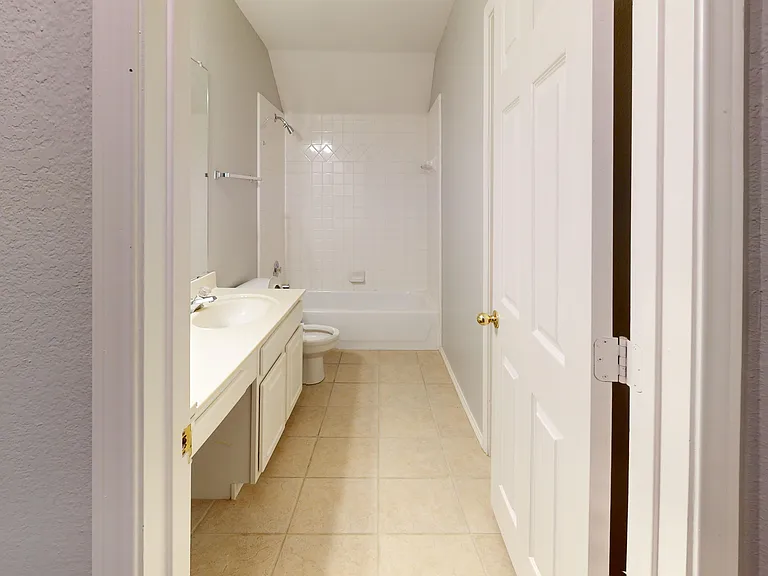 1423 Cool Springs Dr — Photo 25