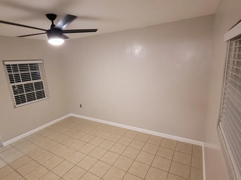 38818 Yermo Rd — Photo 20