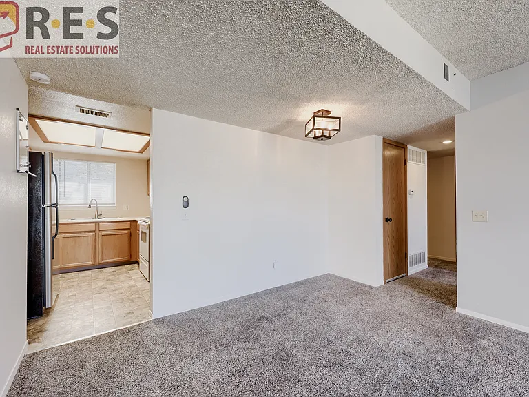 1302 S Cathay Ct #202 — Photo 8