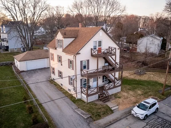 15 Greystone Ave, Webster, MA 01570