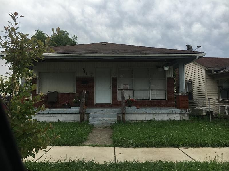1st image of 751 N Livingston Ave