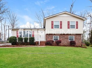 110 Yellow Wood Ct, Simpsonville, SC 29680