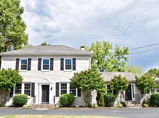 123 N Main St, Amherst, VA 24521