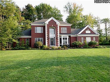1st image of 10589 Oakmont Way