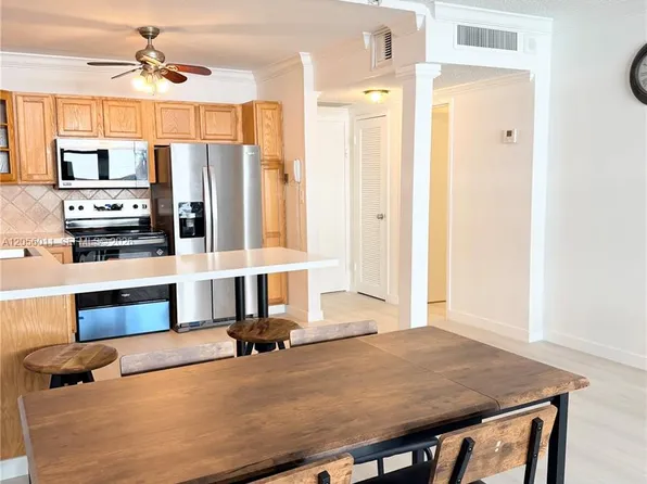 3725 S Ocean Dr APT 521, Hollywood, FL 33019