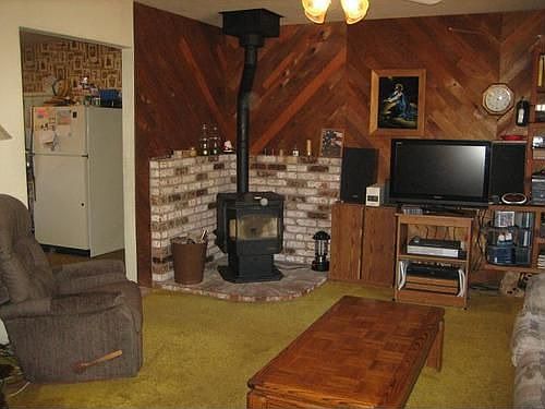 3rd image of 17967 Laramie Ln