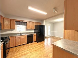 1211 SE 4th Ter, Lees Summit, MO 64063