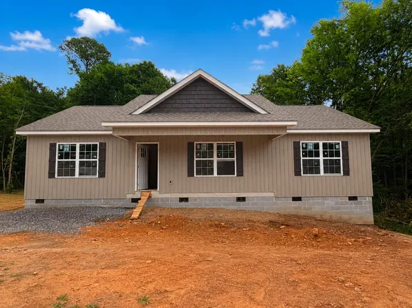 116 School St, Chatsworth, GA 30705