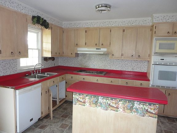 5th image of 189 Gills Ln