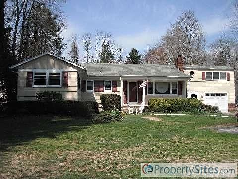 1st image of 49 Clarke Dr