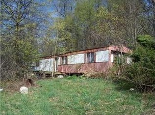 4749 Shearsburg Rd, New Kensington, PA 15068