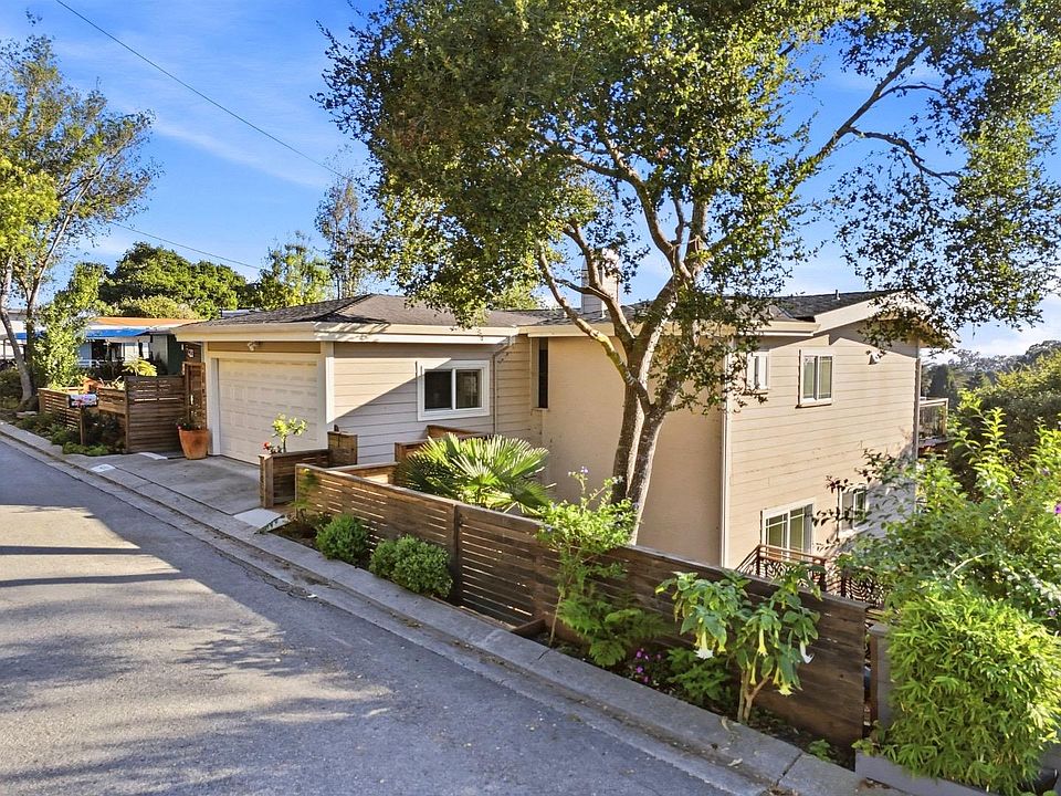 1st image of 420 Vista Del Mar Dr