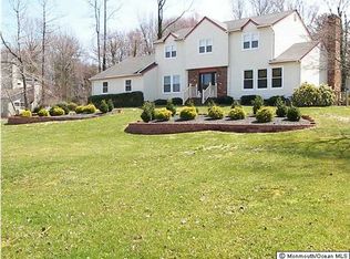2 Brookline Ct, Middletown, NJ 07748