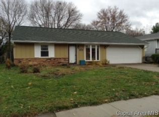 2816 Cardigan Dr, Springfield, IL 62702