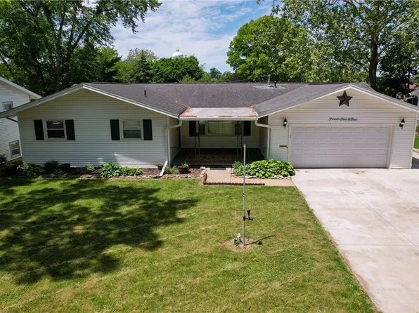 2404 Cedar Ct, Danville, IL 61832