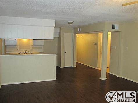 5th image of 5609 Brent Dr