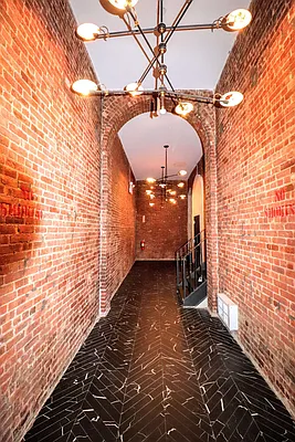 Rented by Bruma Realty LLC | media 31