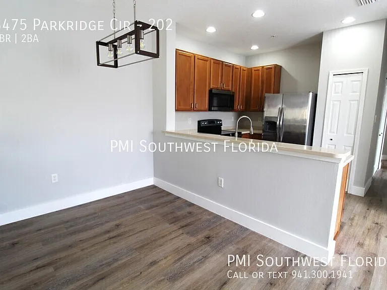 3475 Parkridge Cir #202 — Photo 5