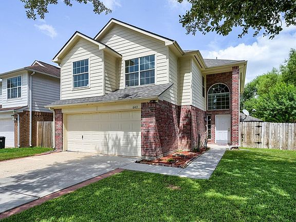 2nd image of 643 Meadow Knoll Dr