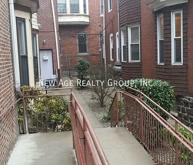 4237 Baltimore Ave #2R — Photo 7
