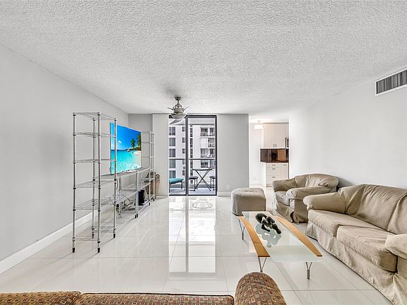 3rd image of 1000 S Ocean Boulevard #15C