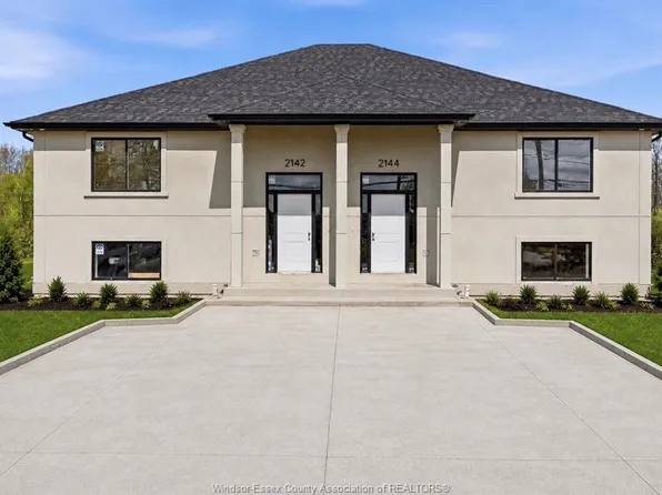 2142 Daytona Ave, Windsor, ON N9B 3W2