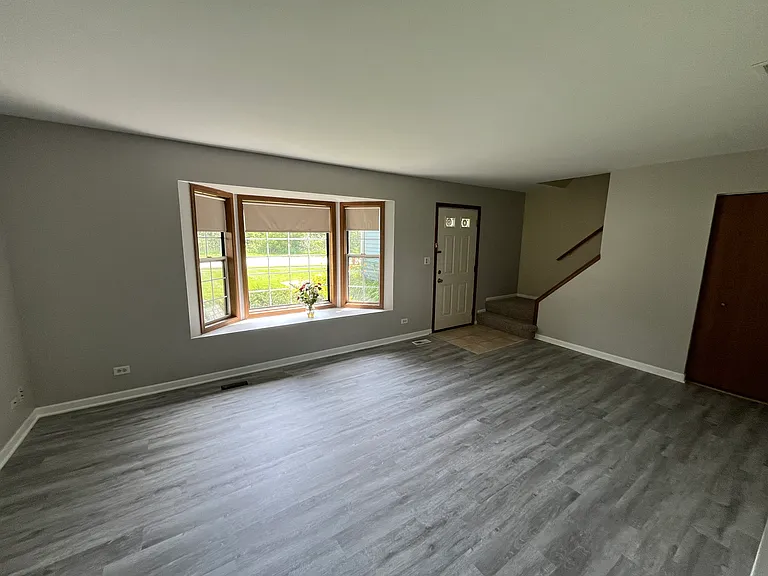 118 S Prospect Ave — Photo 4