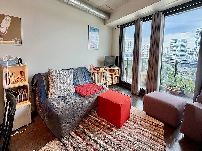 Studio, $1,700 — Photo 2