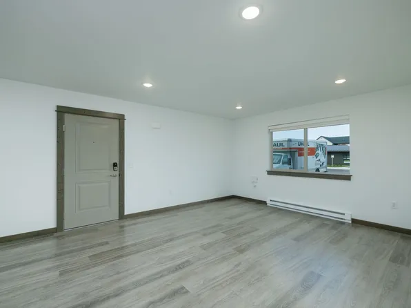 1912 Cruiser Lane, 1912 Cruiser Ln #103, Belgrade, MT 59714