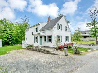 14 Pigeon Hill St, Rockport, MA 01966