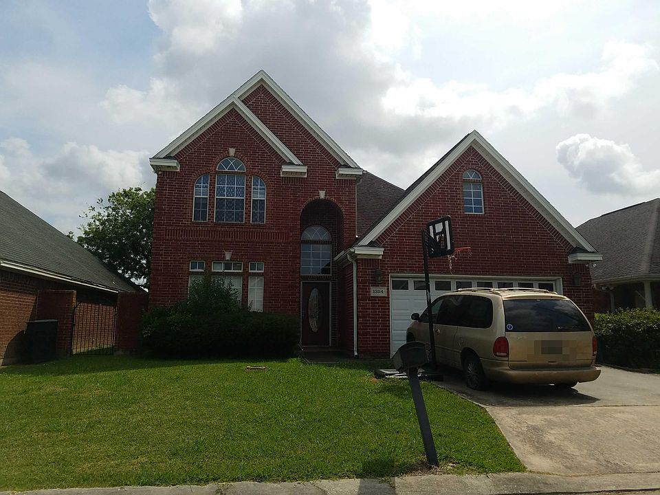 1st image of 1324 S 24th 1/2 St