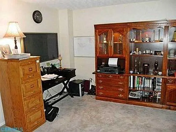 7043 Muirfield Dr — Photo 8