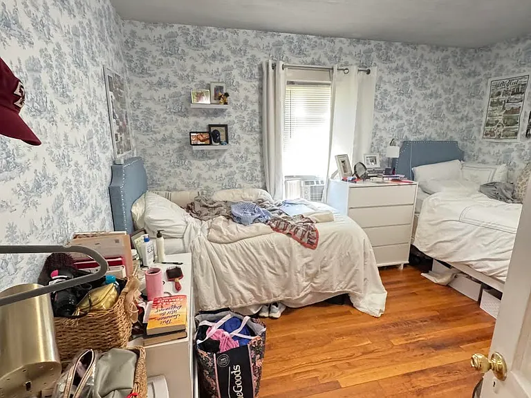 289 Foster St #1L — Photo 9