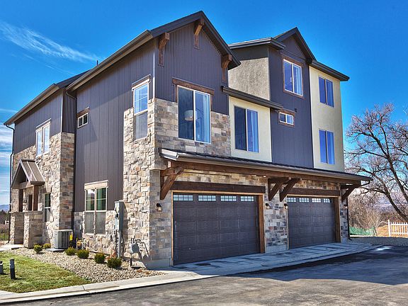 3rd image of 10390 S Sage Canal Way #129