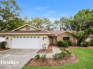 35127 Silver Oak Dr, Leesburg, FL 34788