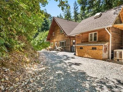 20289 Bear Creek Rd, Los Gatos, CA, 95033