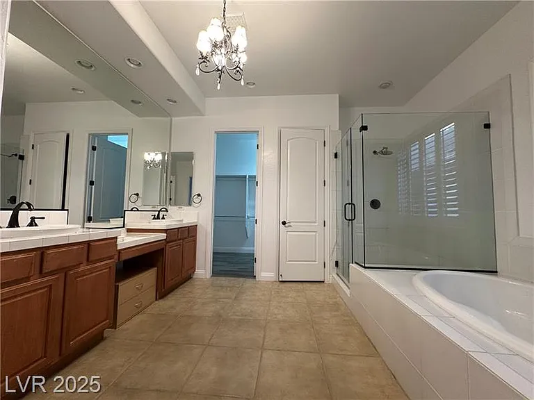 2321 Martinique Ave — Photo 16