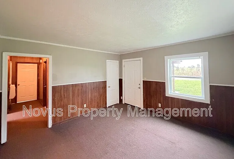 2227 W Highway 5 — Photo 3