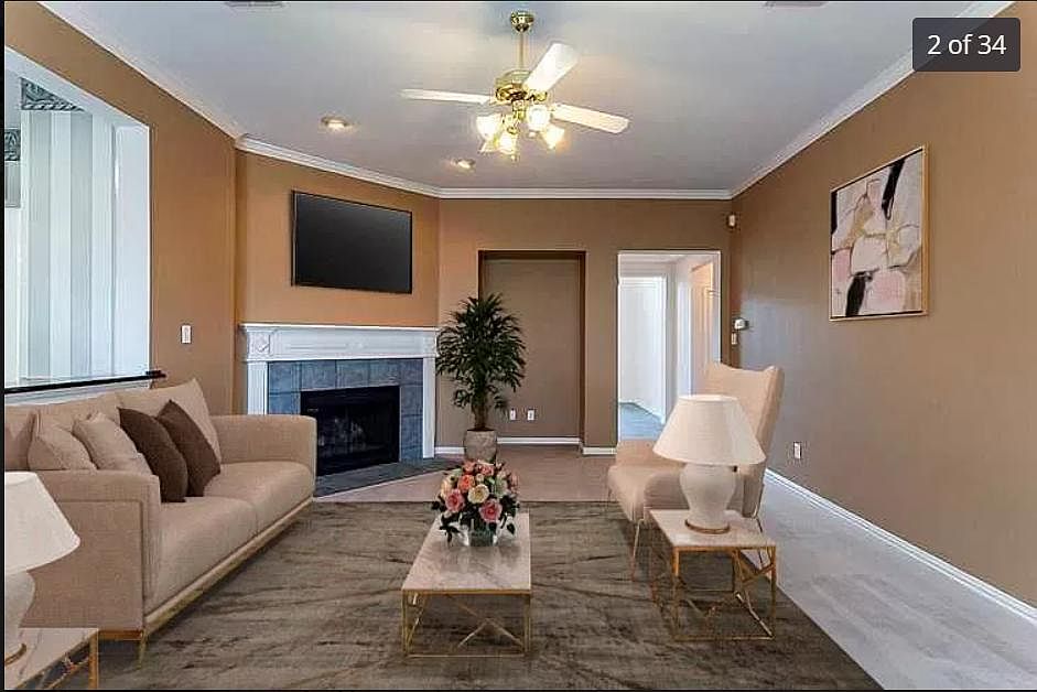 1st image of 2700 Lake Flower Dr
