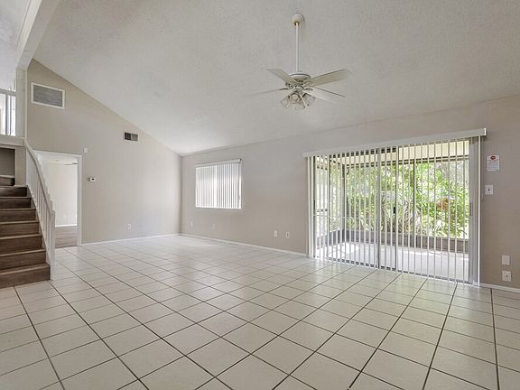 4th image of 1330 N Marcy Dr