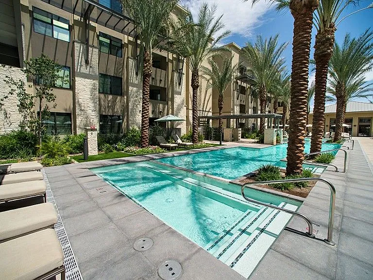 The Lincoln Scottsdale — Photo 17