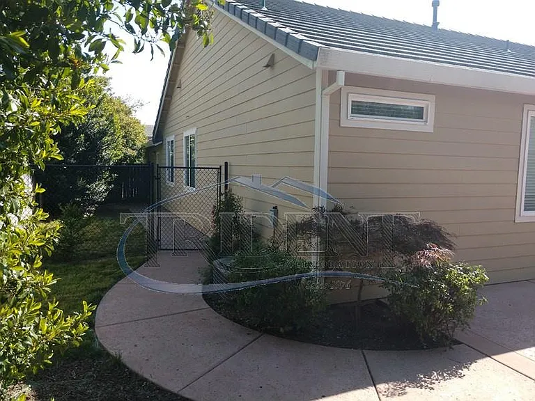 760 Heron Landing Way — Photo 25