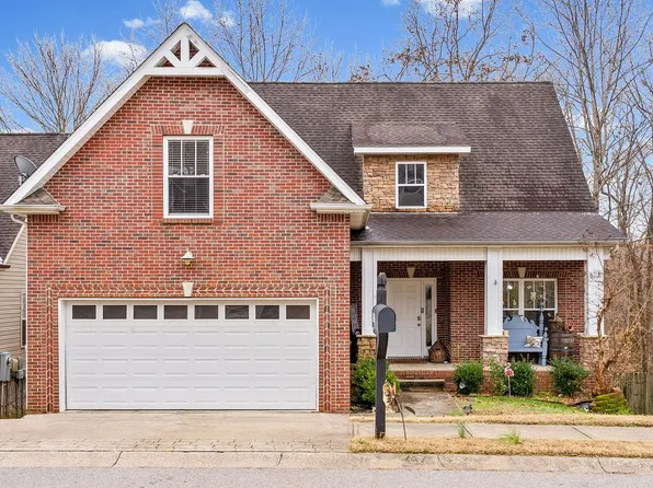 632 Hidden Valley Dr, Clarksville, TN 37040