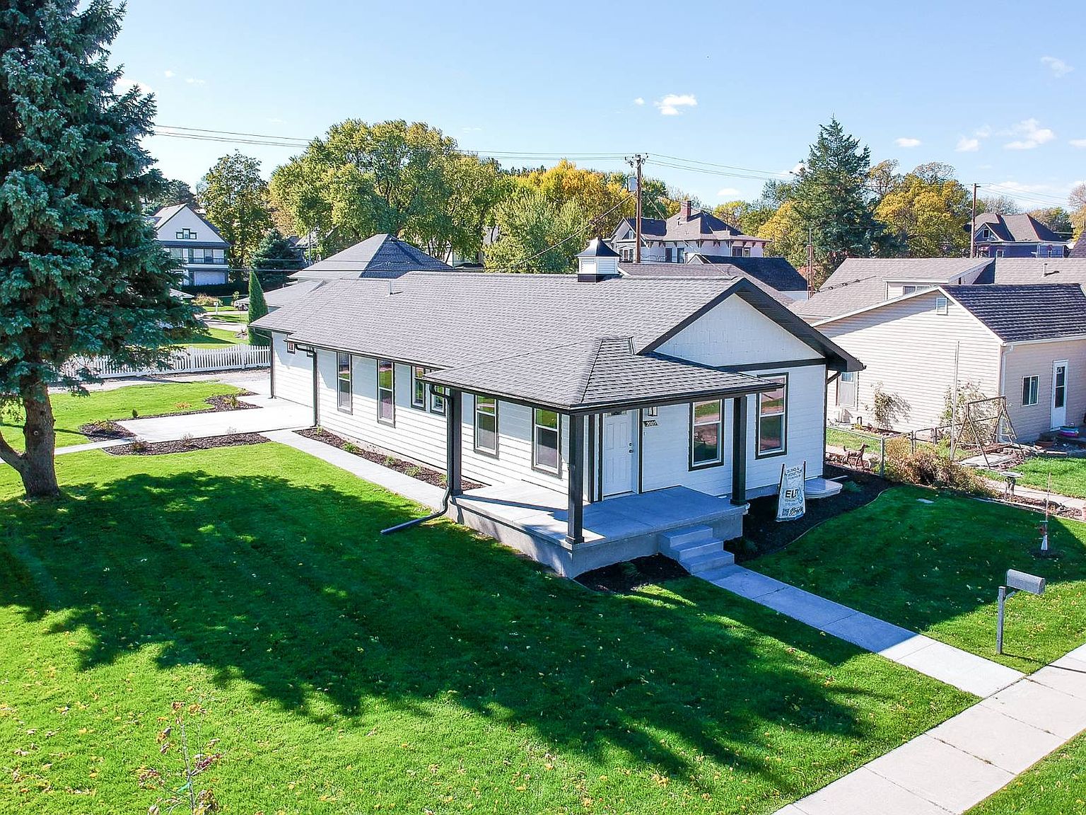 2005 L St, Ord, NE 68862 MLS 11219787 Zillow