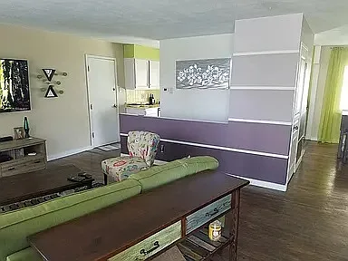 4 bed, 2290 sqft, $2,950 — Photo 3