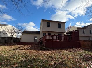 8735 Olenbrook Dr, Lewis Center, OH 43035