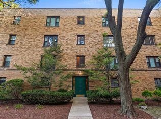 1539 Monroe Ave APT 2, River Forest, IL 60305