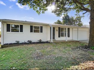 1132 Concord Dr, Saint Charles, MO 63303