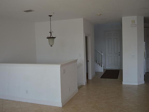 4th image of 3049 Waterside Cir #52