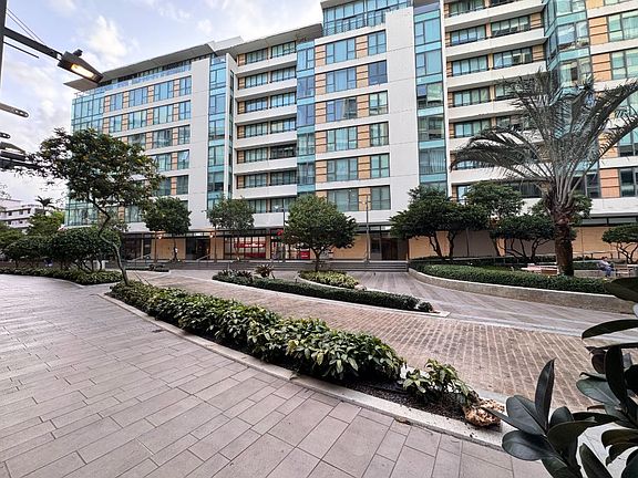 2nd image of Ciudadela De Santurce Torre 500 Piso #4